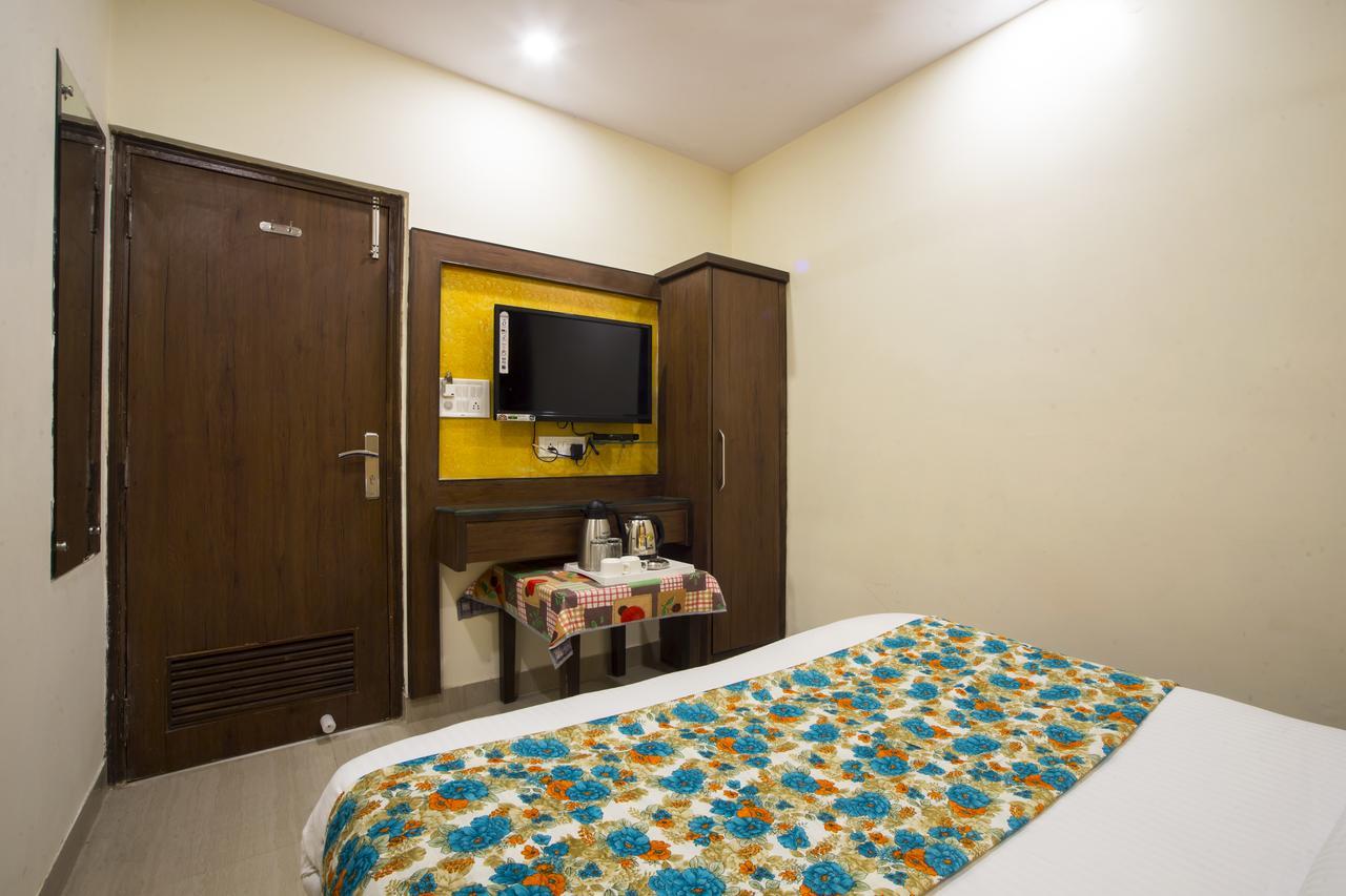 Optimum Oxford International Hotel นิวเดลี ภายนอก รูปภาพ