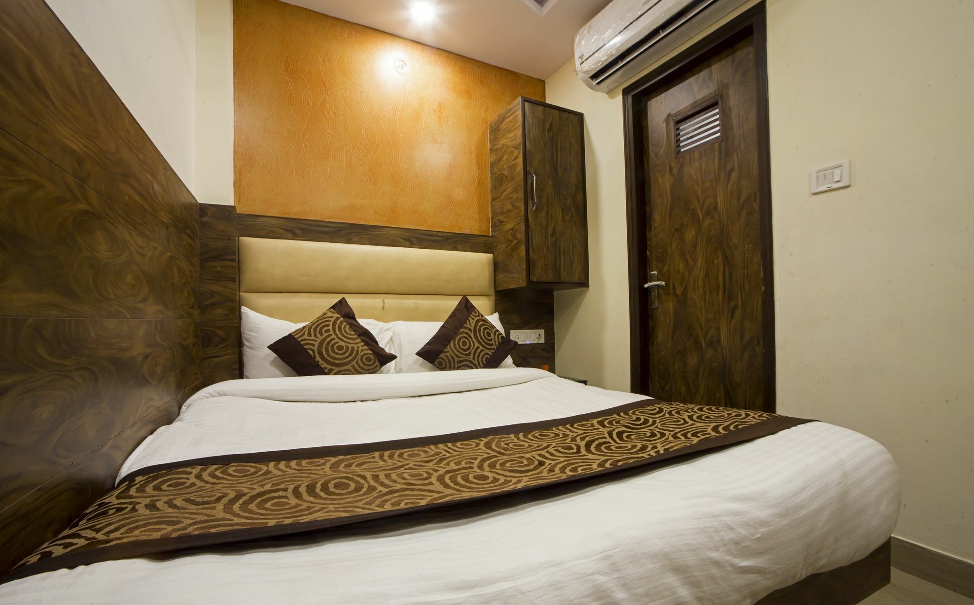 Optimum Oxford International Hotel นิวเดลี ภายนอก รูปภาพ